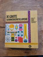 De grote handwerkencyclopedie, Ophalen of Verzenden, Zo goed als nieuw