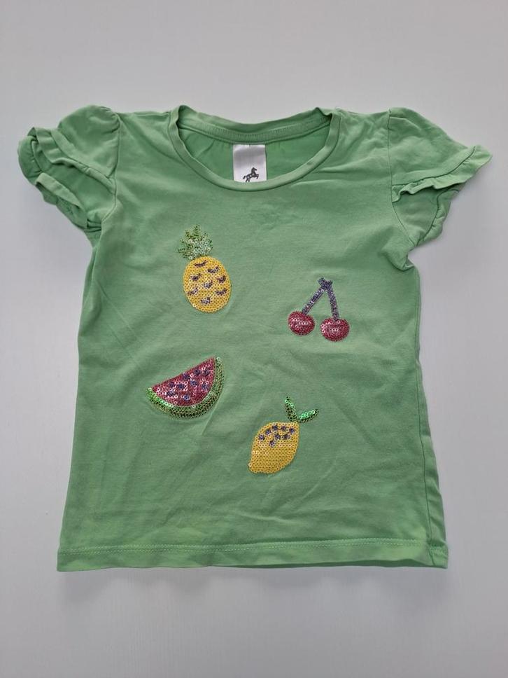 Mt 92 Groene T-shirt met korte mouwen en pailletten fruit, Kinderen en Baby's, Kinderkleding | Maat 92, Gebruikt, Meisje, Shirt of Longsleeve