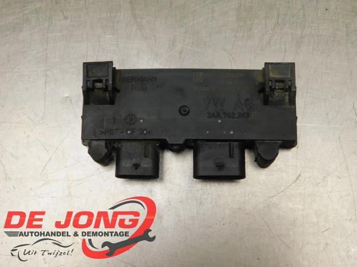 Module passage hayon d'un Audi Q7, Autos : Pièces & Accessoires, Carrosserie & Tôlerie, Audi, Utilisé, 3 mois de garantie, Enlèvement ou Envoi