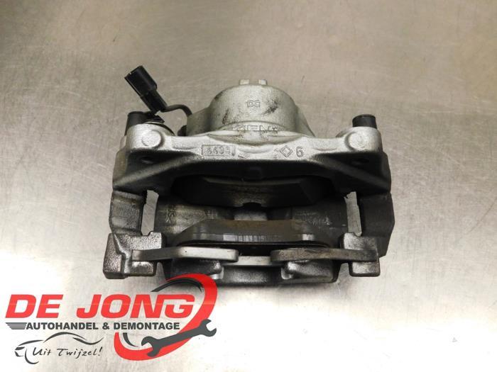 Etrier de frein (pince) avant gauche d'un Mercedes Citan, 3 mois de garantie, Utilisé, -, -