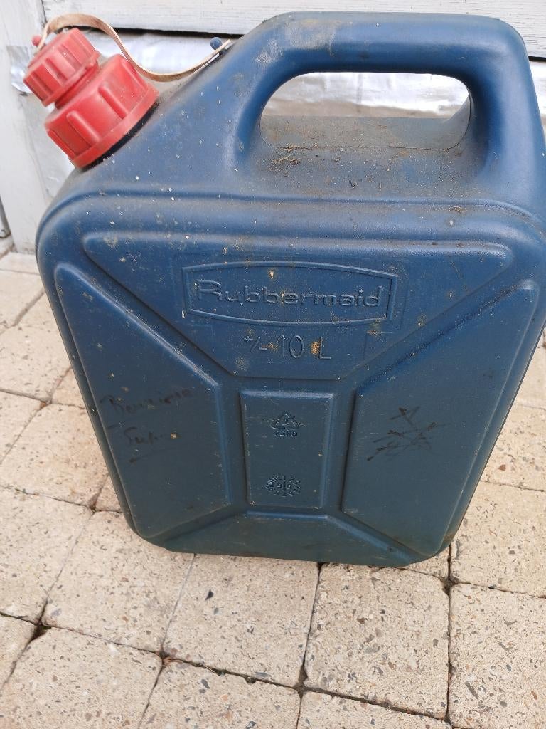 Jerrycan, Ophalen, Gebruikt