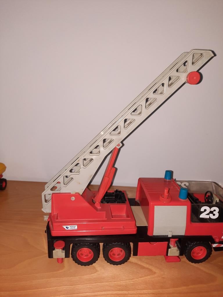 Playmobil brandweerwagen., Ophalen