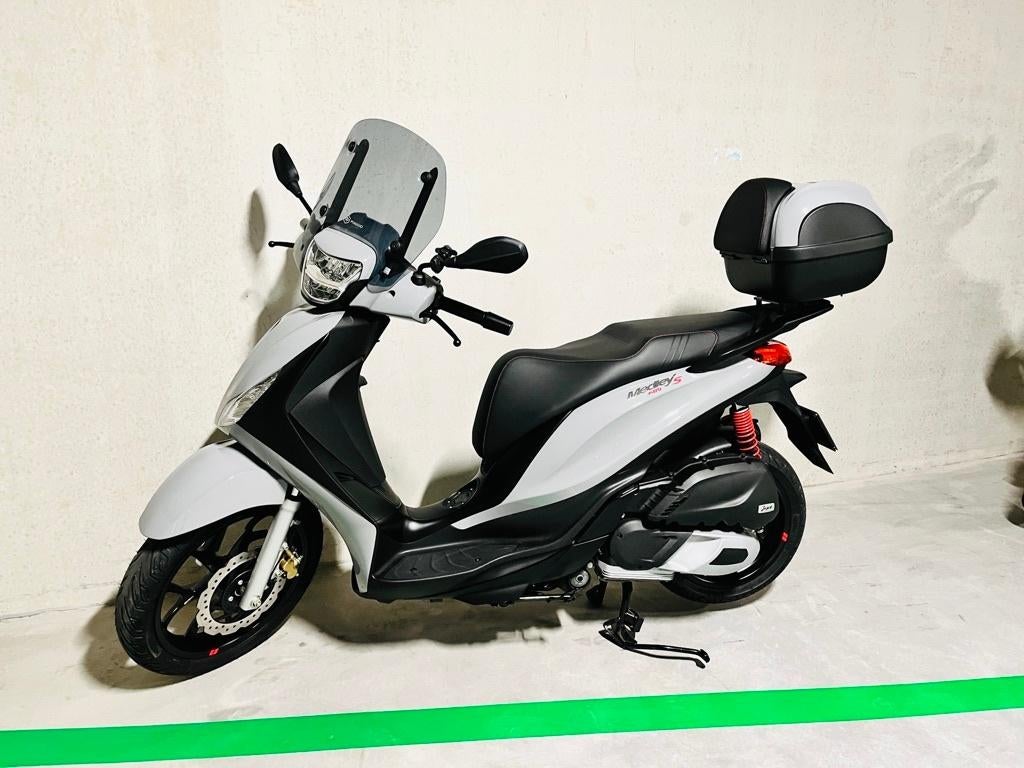 Piaggio Medley S ABS 125cc (2022/07), Ophalen, Overige modellen, 125 cc, Zo goed als nieuw