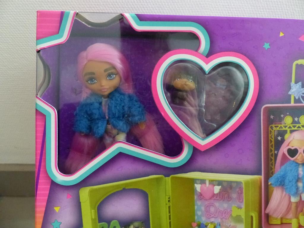 Meeneembaar koffertje van Barbie met accessoires, Ophalen of Verzenden, Zo goed als nieuw, Barbie