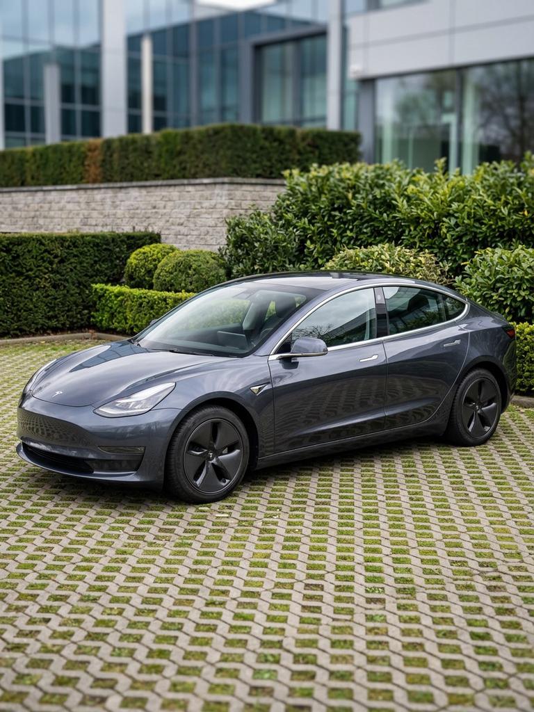 Tesla Model 3 met dubbele motoren en 4x4 met groot bereik, Auto's, Tesla, Automaat, Overige kleuren, Elektrisch, Particulier