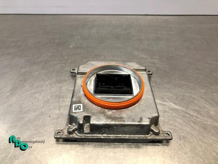 Module phare LED d'un Volkswagen Polo (Polo 17-), Autos : Pièces & Accessoires, Éclairage, Volkswagen, Utilisé, 3 mois de garantie