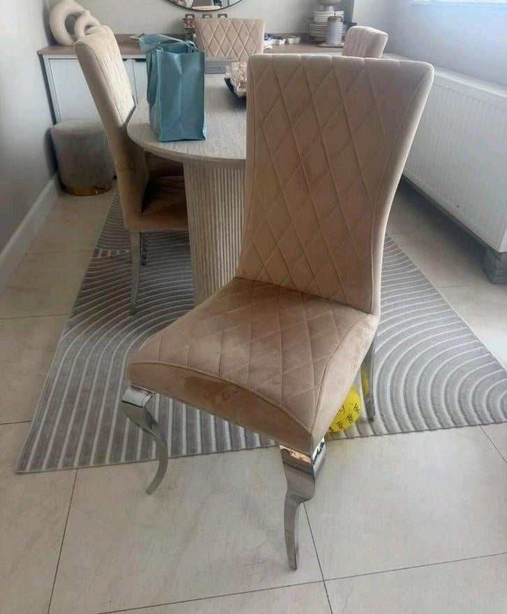 Chaises 1001 tapis ( 6 chaises ), Enlèvement