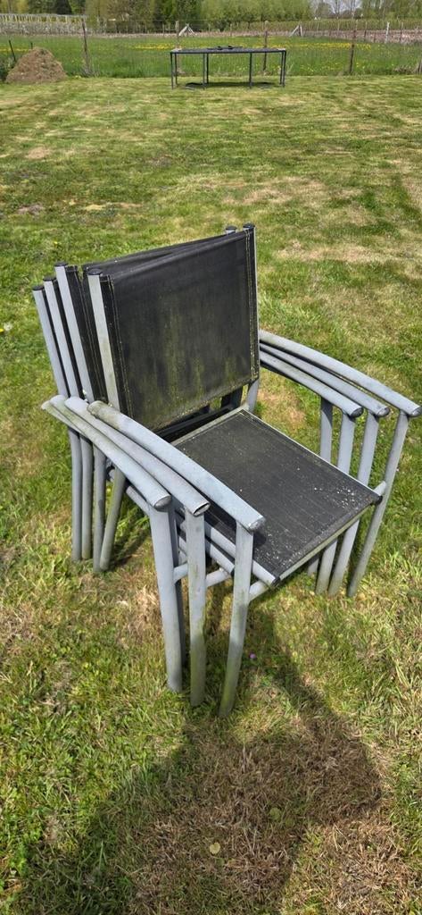 4 tuinstoelen gratis af te halen, Enlèvement