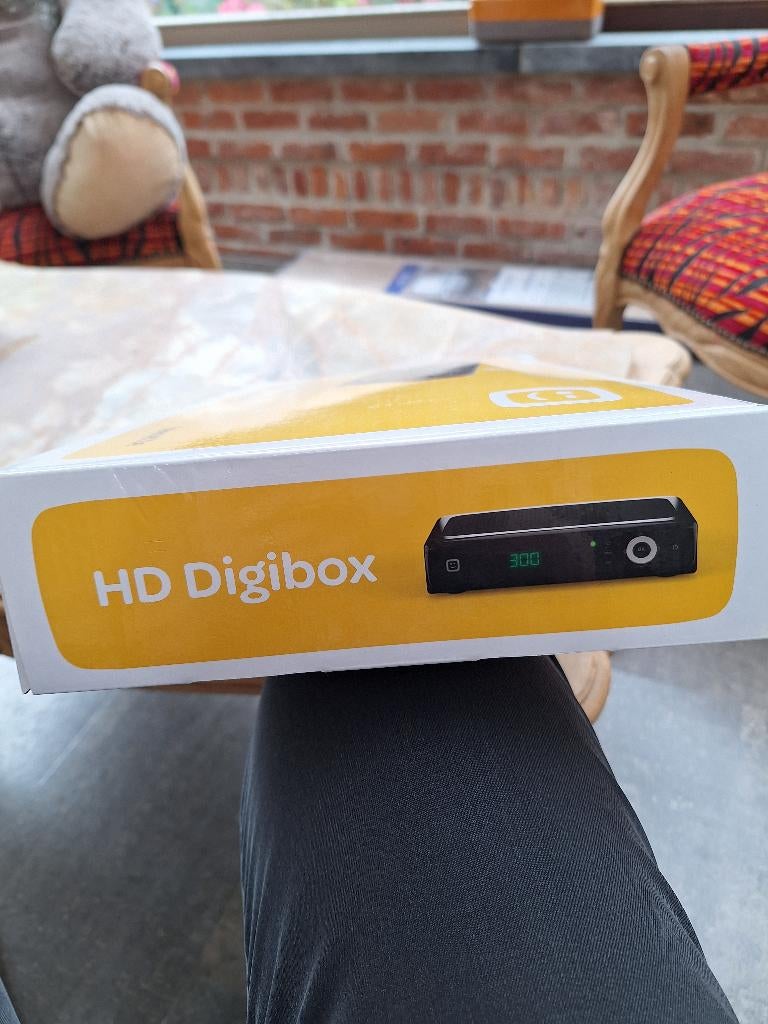 Digibox telenet, Audio, Tv en Foto, Ophalen, Zo goed als nieuw, Decoder