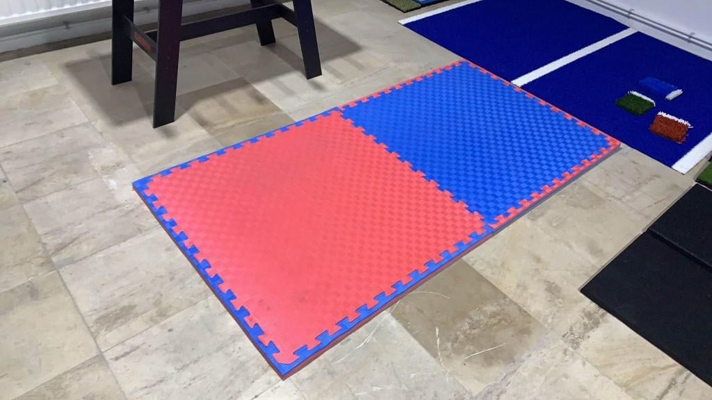 Tatami Puzzle 1mx1mx2.6cm epaisseur. Mousse EVA Bleu/rose, Sports & Fitness, Neuf, Info@kriden.be, Enlèvement ou Envoi, Taekwondo