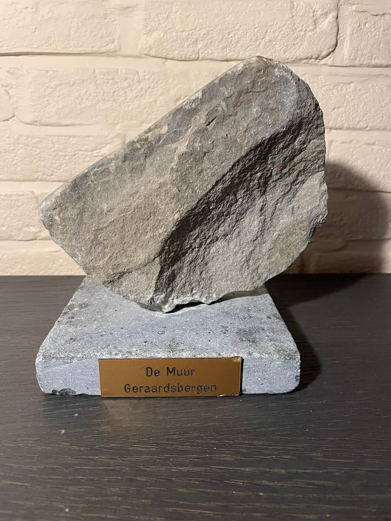 Pavé mural de Grammont avec certificat, Enlèvement ou Envoi