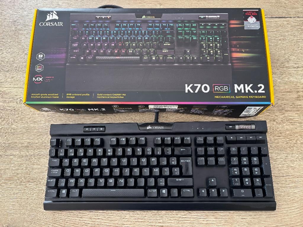 Corsair K70 RGB toetsenbord, Computers en Software, Gebruikt, Gaming toetsenbord, Azerty, Ophalen of Verzenden