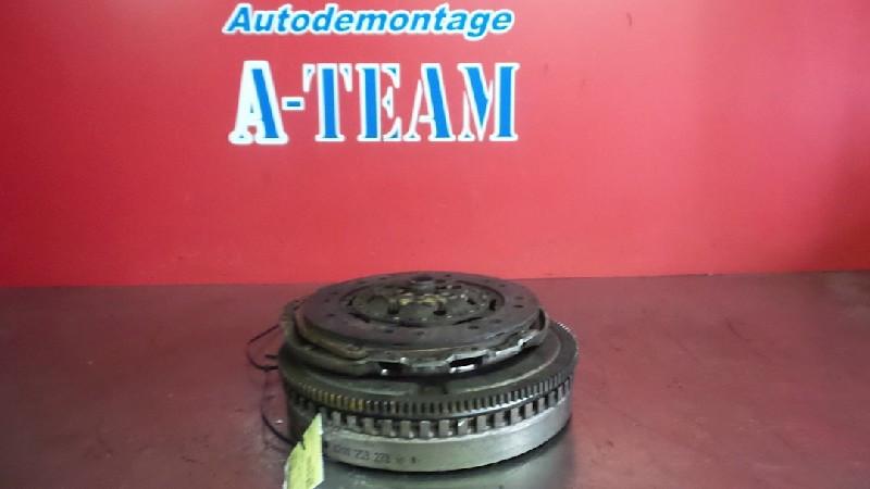 VOLANT BI-MASSE ABS Renault Scénic II (JM), Autos : Pièces & Accessoires, Moteurs & Accessoires, Utilisé, Renault