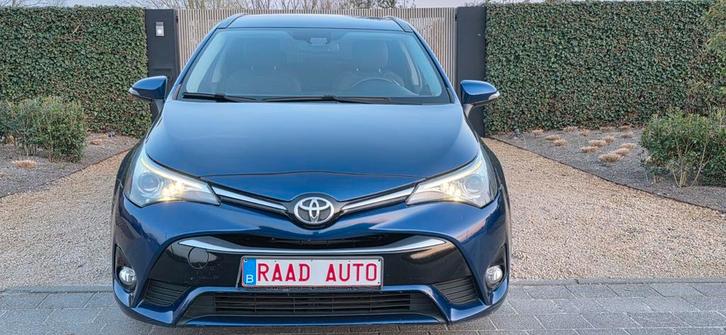 Toyota avensis 1.6 _ 82kw  / 2016 _ euro 6b _ parfait état !, Autos, Toyota, Entreprise, Achat, Avensis, Diesel, Euro 6, Break