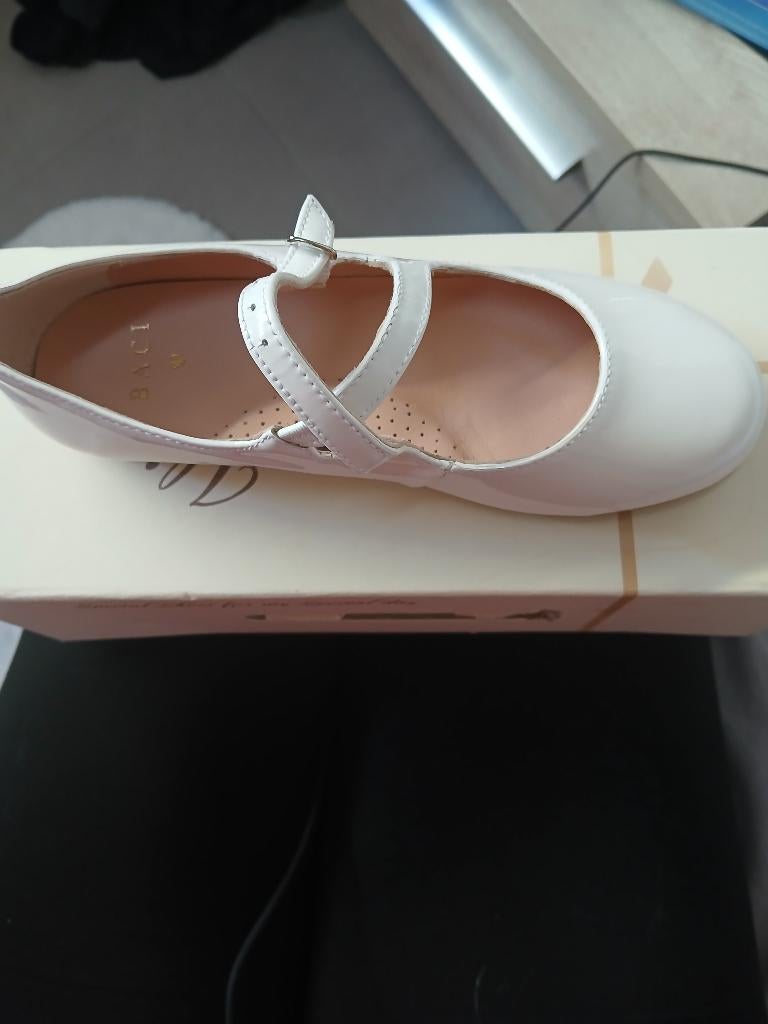 Kinderschoenen, Ophalen, ILISA, Meisje, Schoenen