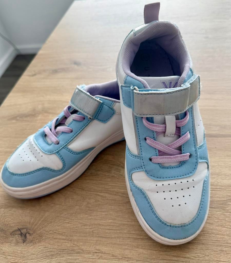 Baskets, Kinderen en Baby's, Kinderkleding | Schoenen en Sokken, Jongen of Meisje, Schoenen, Ophalen of Verzenden, Zo goed als nieuw