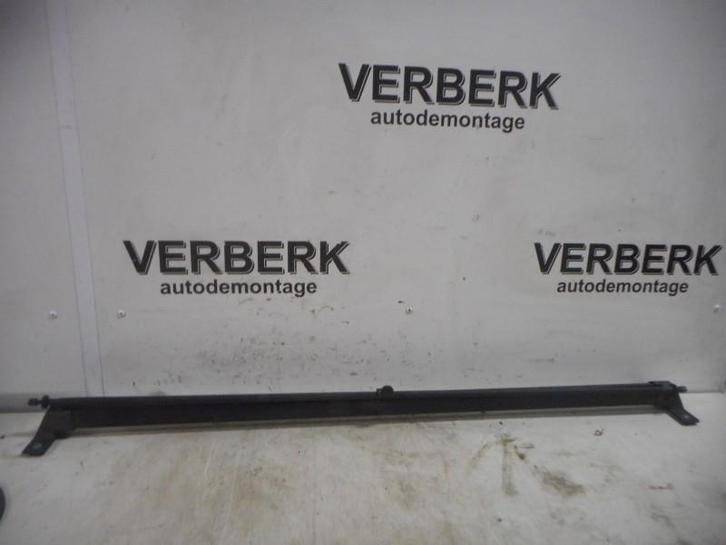 BAGAGENET Ford Focus 2 C+C (01-2006/09-2010) (t5002601), Auto-onderdelen, Overige Auto-onderdelen, Ford, Gebruikt