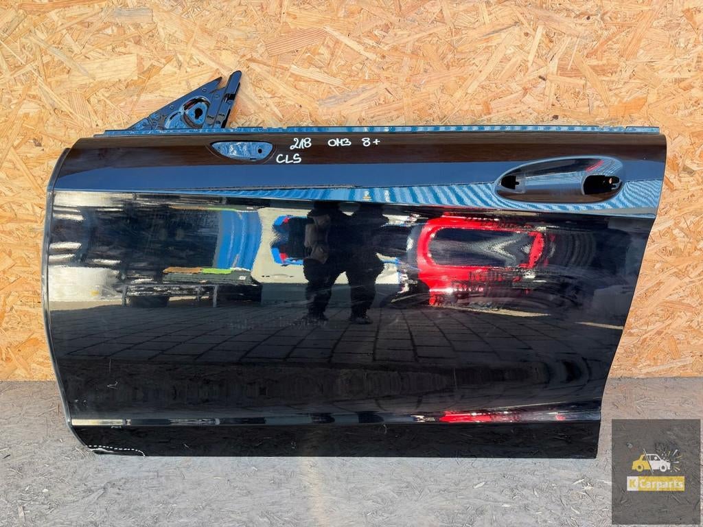 Mercedes CLS W218 porte avant gauche, Mercedes-Benz AG, Mercedes-Benz, Utilisé, Mercedesstrasse 120
70372  Stuttgart, DE