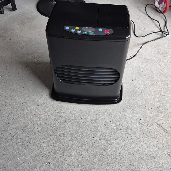 Zibro Laserkachel - Petroleumkachel, Doe-het-zelf en Bouw, Verwarming en Radiatoren, Zo goed als nieuw, Thermostaat, Ophalen