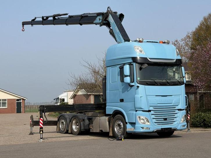 DAF XF 530 FTN EURO 6 ! GRUE ! FASSI 54TM ! EURO 6 ! AIR COM, Autos, Camions, Entreprise, Air conditionné, Air conditionné automatique