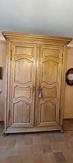 une grande garde robe ancienne en hêtre clair, Ophalen, Meuble ancien, 200 cm of meer, 150 tot 200 cm