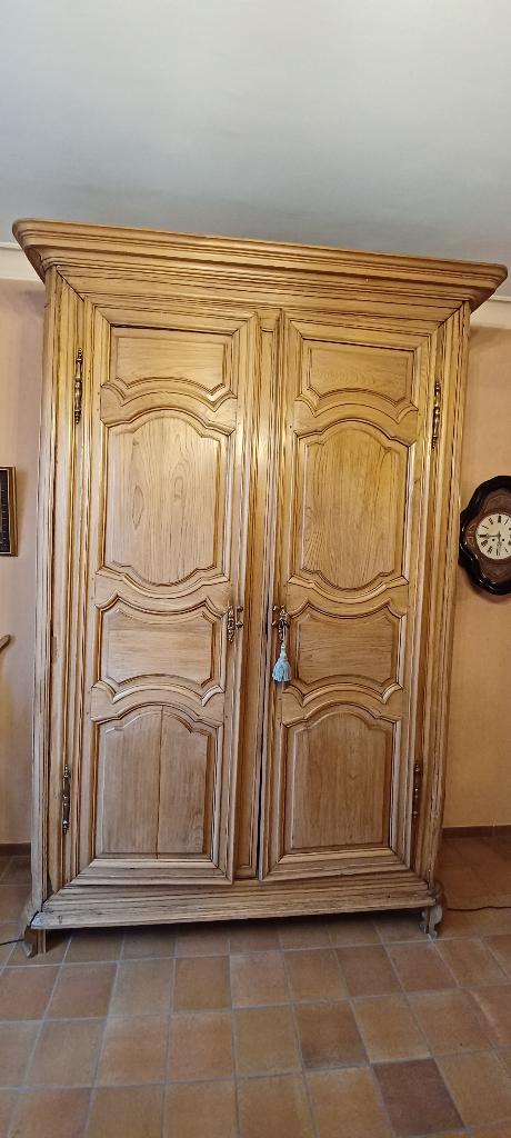 une grande garde robe ancienne en hêtre clair, Huis en Inrichting, Kasten | Kleerkasten, Gebruikt, 200 cm of meer, 150 tot 200 cm