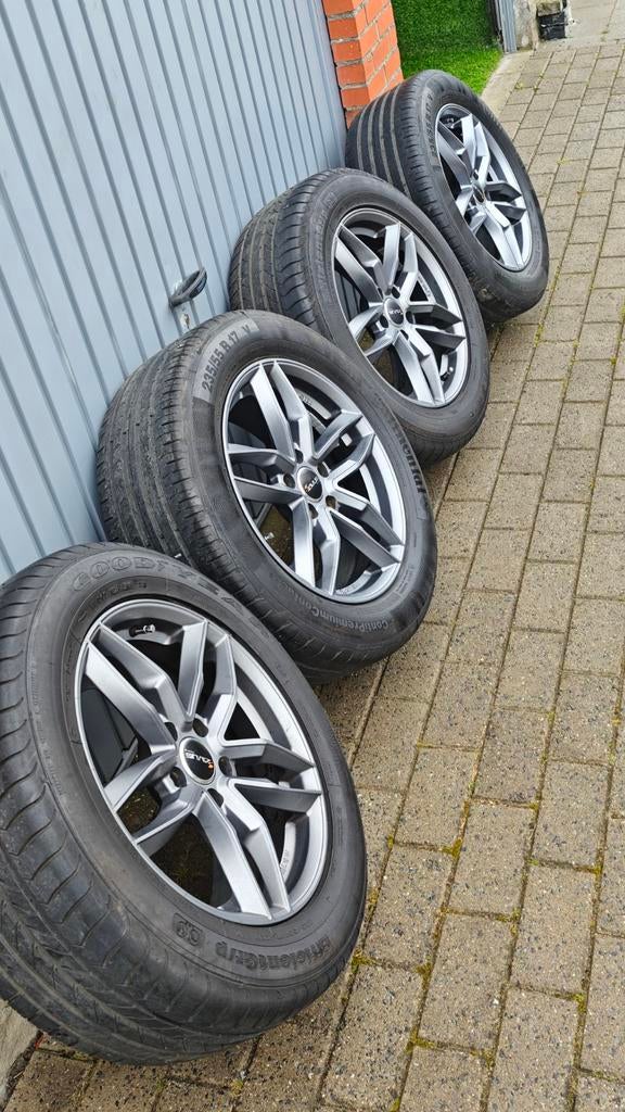 Velgen 5x112 met zommer banden 235/55/R17, Ophalen, Band(en)
