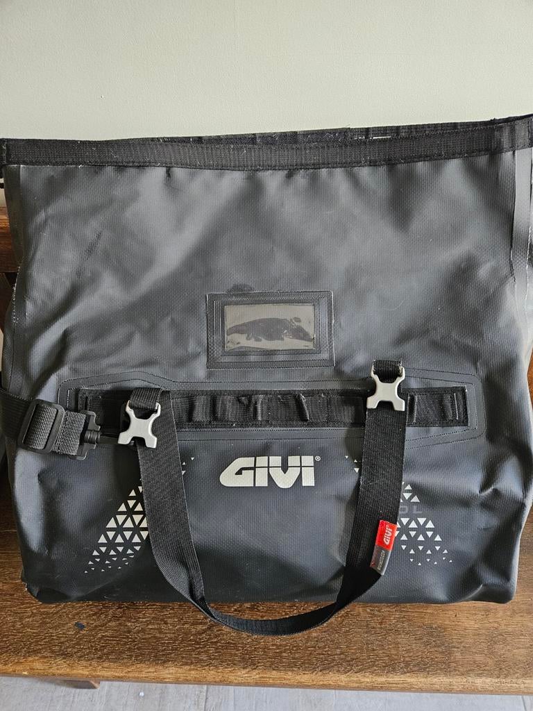 Sac de moto étanche GIVI, Motos, Enlèvement ou Envoi