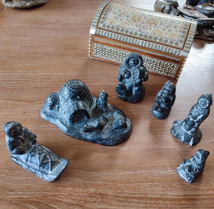 Inuit handcarved Inuit beelden kunstenaar Al Wolf. Setprijs!, Verzamelen, Beelden en Beeldjes, Zo goed als nieuw, Mens, Ophalen of Verzenden