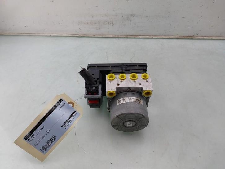 BLOC ABS (FREINS ANTI-BLOCAGE) Volkswagen T-Roc I, Autos : Pièces & Accessoires, Autres pièces automobiles, Volkswagen, Utilisé