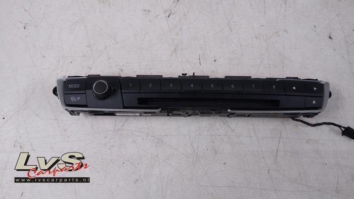 Radiobedienings paneel van een BMW 3-Serie, Auto-onderdelen, Dashboard en Schakelaars, BMW, Gebruikt, 3 maanden garantie, Ophalen of Verzenden