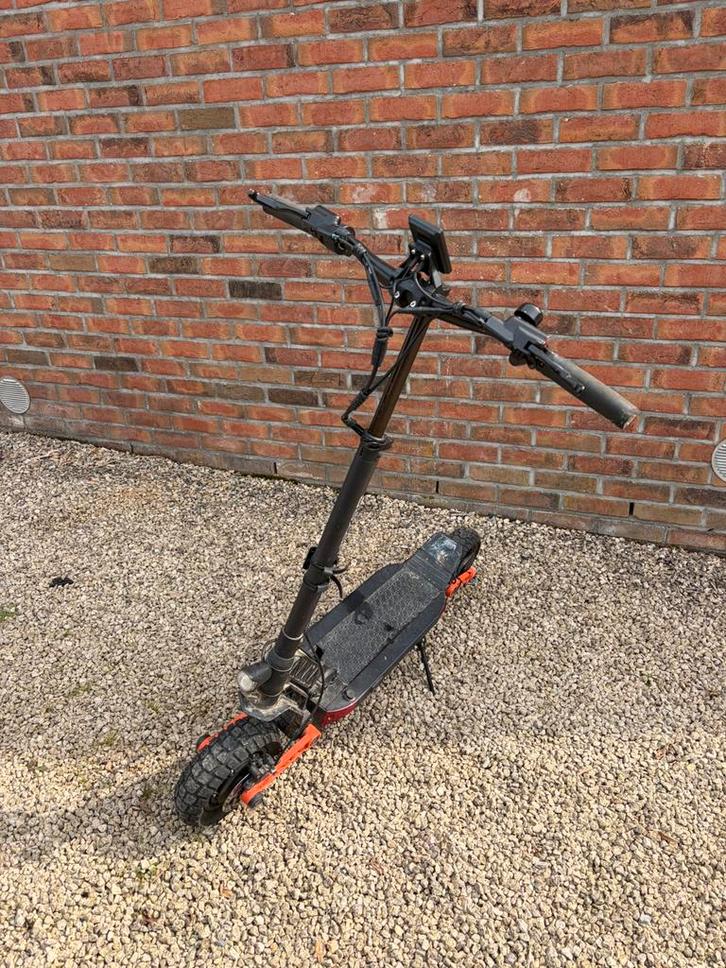 Trotinette electrique joyor S10S, Vélos & Vélomoteurs, Trottinettes, Utilisé, Step simple, Enlèvement