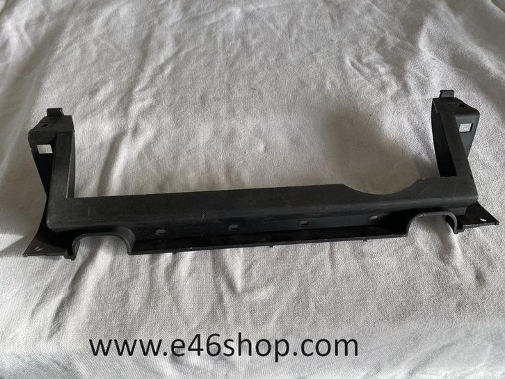 BMW E39 M TOURING ACHTERBUMPER INZET STUK OE 51127901487, Auto-onderdelen, Carrosserie, Bumper, BMW, Achter, Nieuw, Ophalen of Verzenden