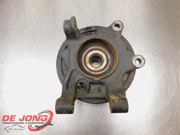 Joint arrière droit d'un Mercedes Vito, Autos : Pièces & Accessoires, Suspension & Châssis, Mercedes-Benz, Utilisé, 3 mois de garantie