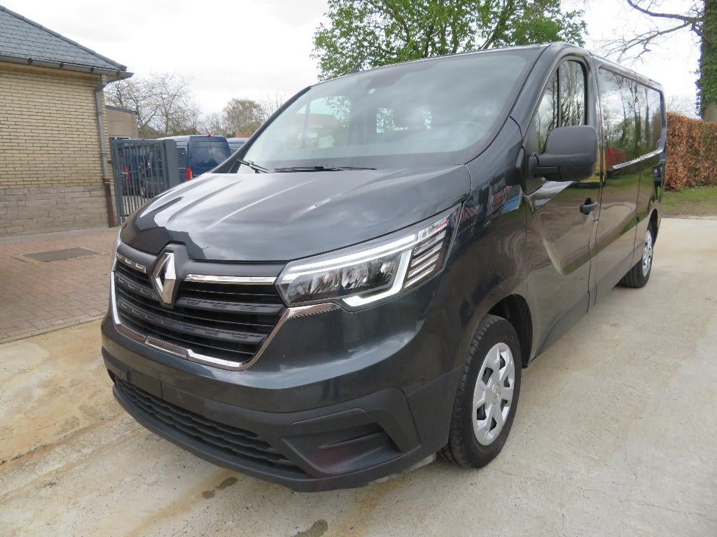 Renault Trafic 2.0dCi Confort - DC - L2H1 - 2024 - €6d, Voorwielaandrijving, Stof, 4 cilinders, Renault