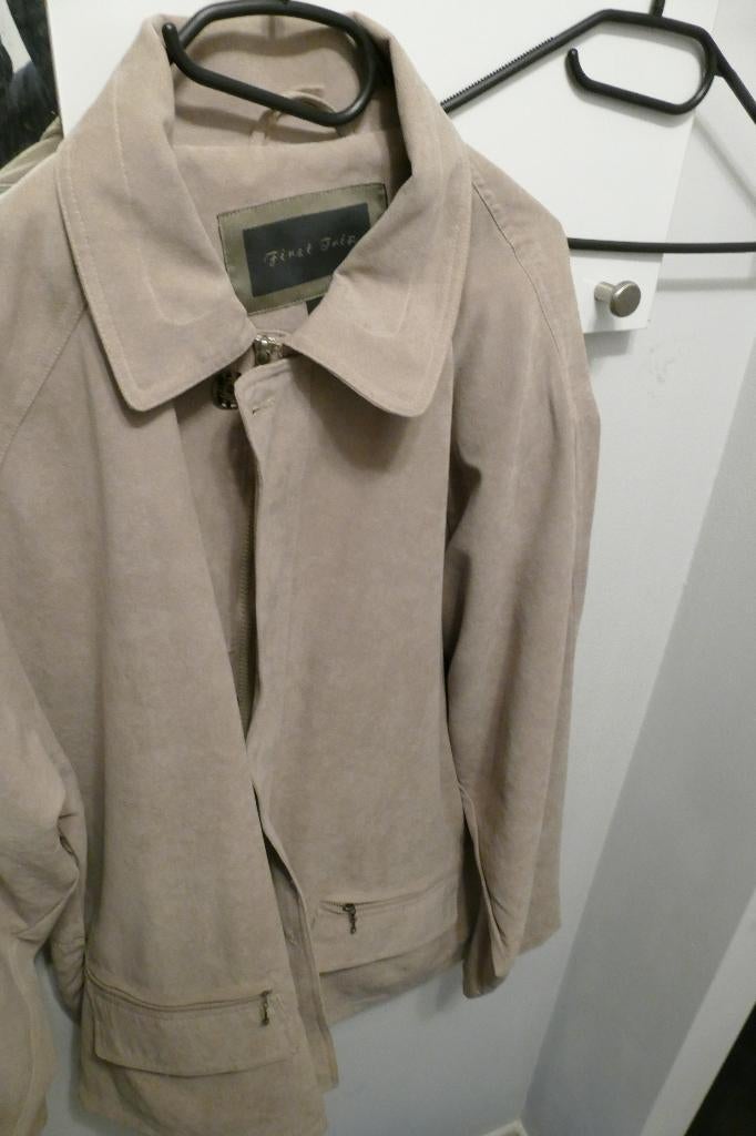 HERENVEST IN ZACHT FLUWEEL, Kleding | Heren, Kostuums en vesten, Ophalen of Verzenden, Zo goed als nieuw, Maat 52/54 (L), Beige