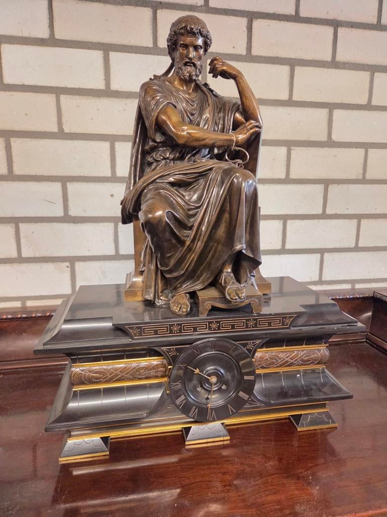 Gezocht antieke bronzen en marmeren en inboedels, Ophalen