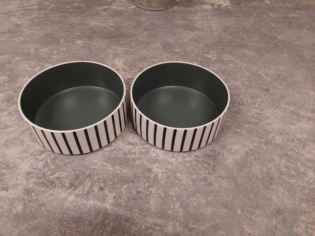 Voederbak zwartblauw/grijsgroen, 19 cm, 2 stuks, Animaux & Accessoires, Enlèvement, Comme neuf