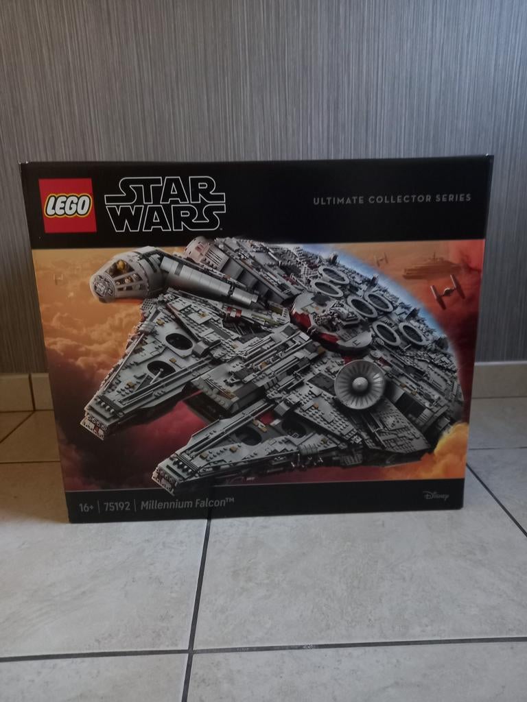 Lego Millennium Falcon 75192 - ongeopend, Collections, Star Wars, Enlèvement ou Envoi