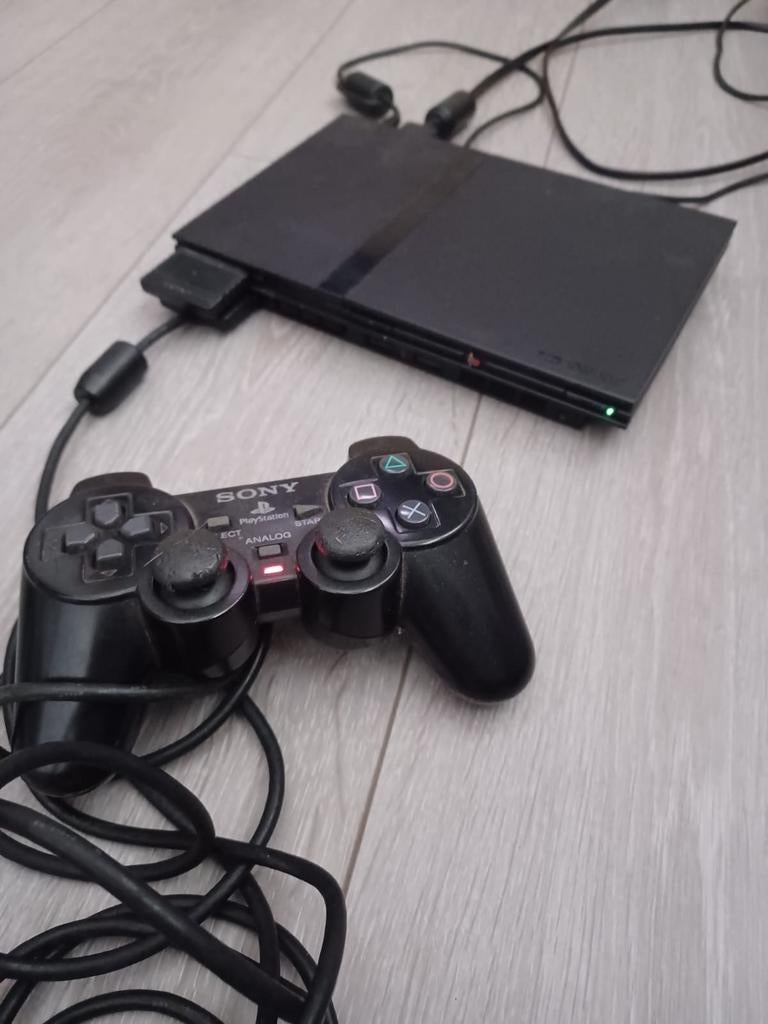 Playstation 2 met Singstar micro's & Buzz, Ophalen, Met 2 controllers