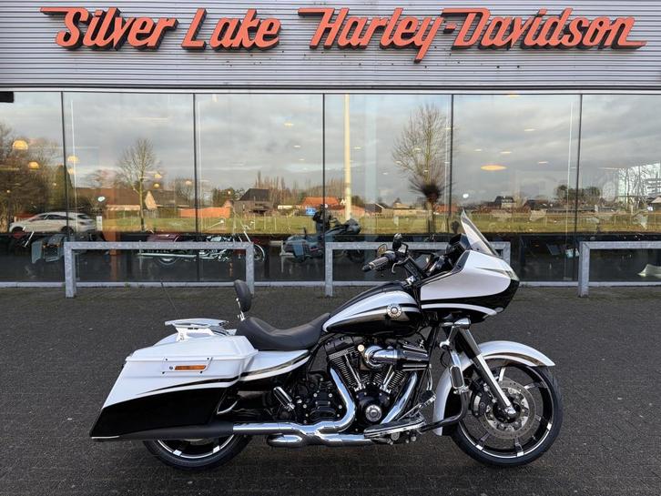 Harley-Davidson CVO Road Glide in opdracht van onze klant, Motoren, Motoren | Harley-Davidson, Overig
