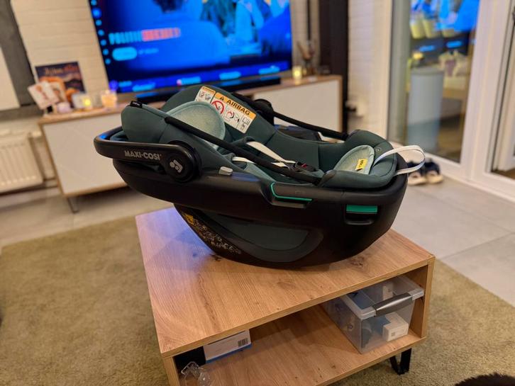 Maxi cosi coral 360 +  familyfix 360 pro, Enfants & Bébés, Sièges auto, Comme neuf, Maxi-Cosi, Enlèvement