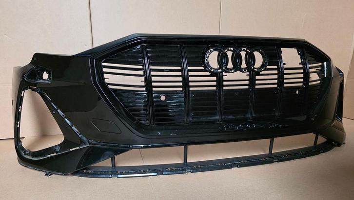Voorbumper Audi 4KE E-TRON S-line Origineel 4KE807437C ETRON, Autos : Pièces & Accessoires, Carrosserie & Tôlerie, Pare-chocs