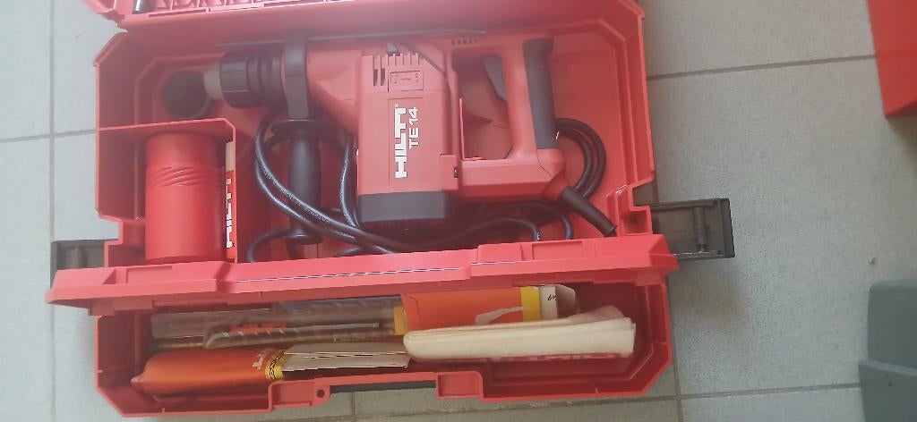 hilti Te 14 boorhamer, Enlèvement