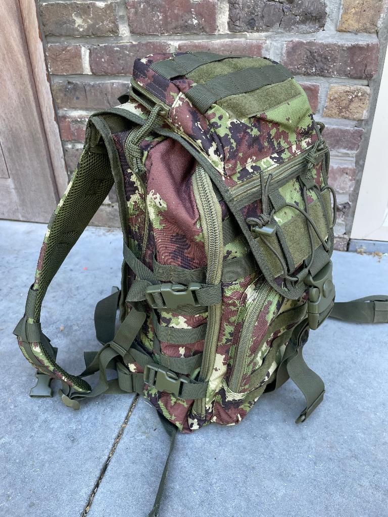 Defcon 5 45L tactical backpack – quasi nieuw, Ophalen, Zo goed als nieuw, Rugzak
