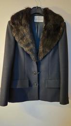 Un manteau chic en fourrure., Enlèvement ou Envoi