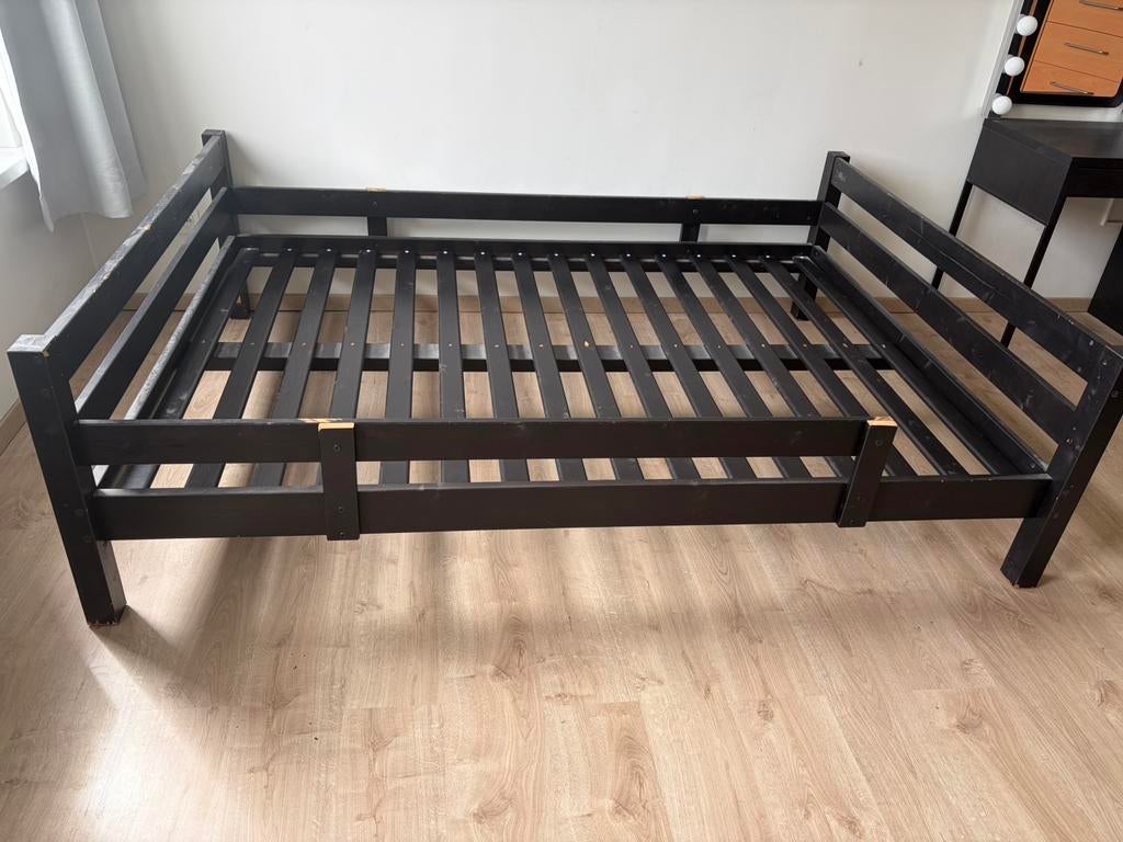 Bed IKEA 140cm gratis, Huis en Inrichting, Slaapkamer | Bedden, Ophalen, Gebruikt, Hout