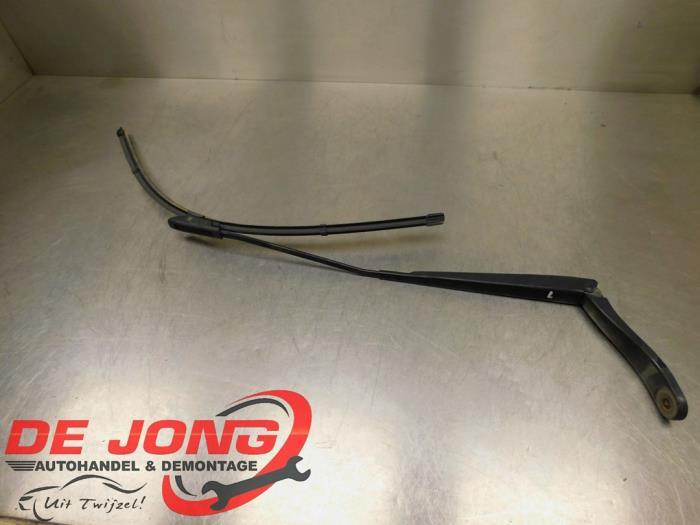 Bras essuie-glace avant d'un Opel Vivaro, Autos : Pièces & Accessoires, Vitres & Accessoires, Opel, Utilisé, 3 mois de garantie