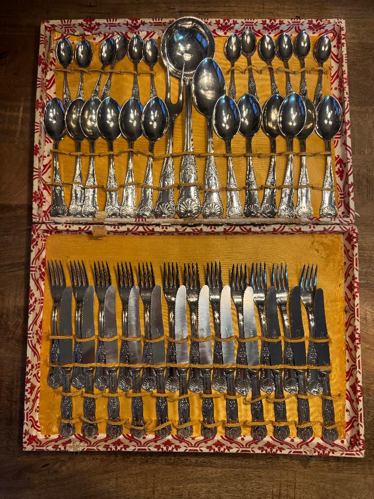 Couverts 12 places modèle KINGS PATTERN (Haags Lofje), Antiquités & Art, Antiquités | Couverts, Enlèvement ou Envoi