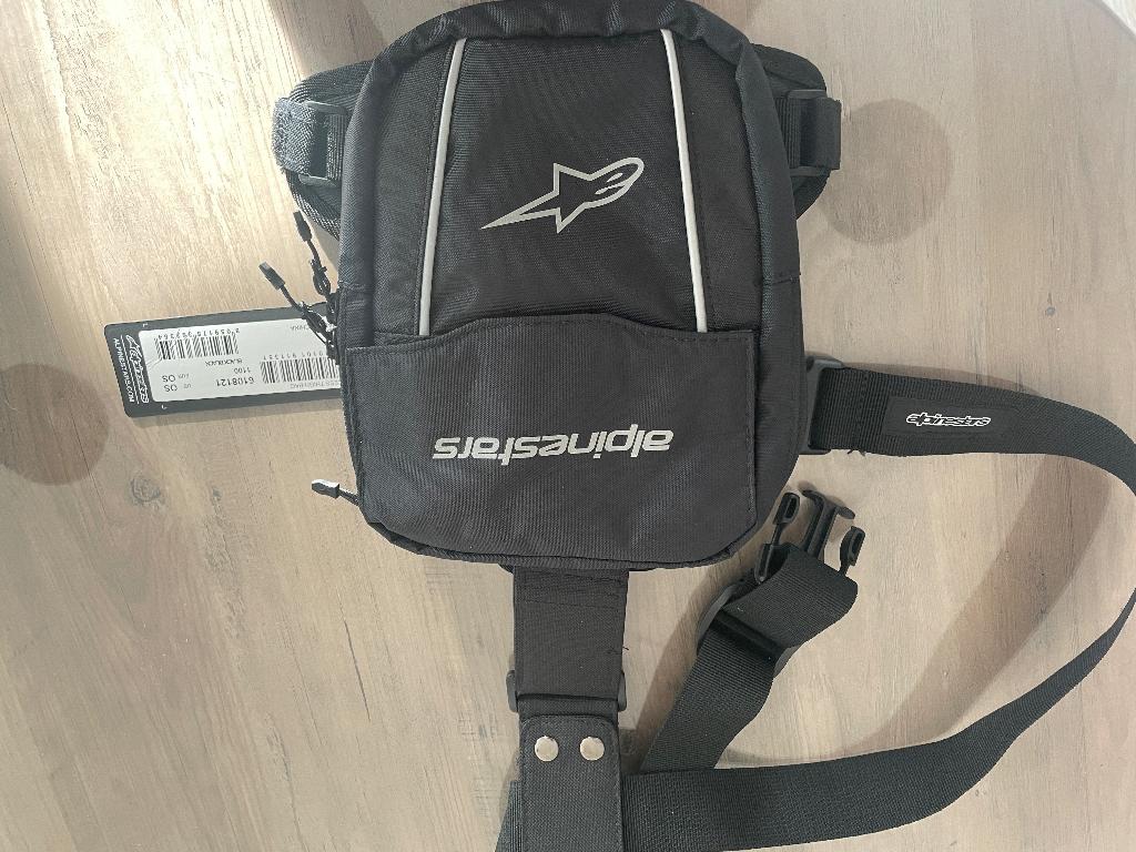 Alpine stars moto beenzak, Motoren, Ophalen, Nieuw met kaartje
